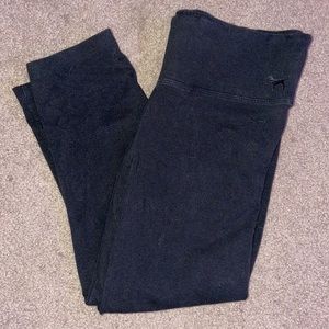 Victoria’s Secret PINK Capri Leggings